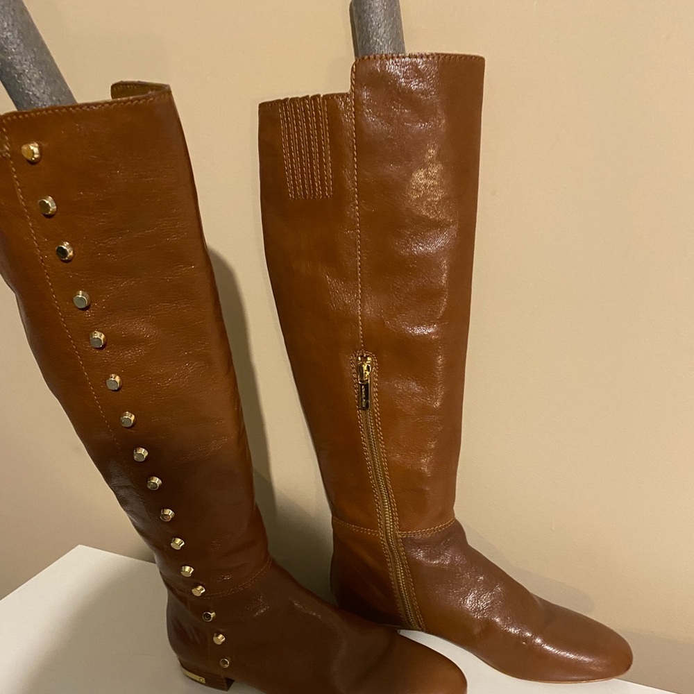 MK Boots
6.5m